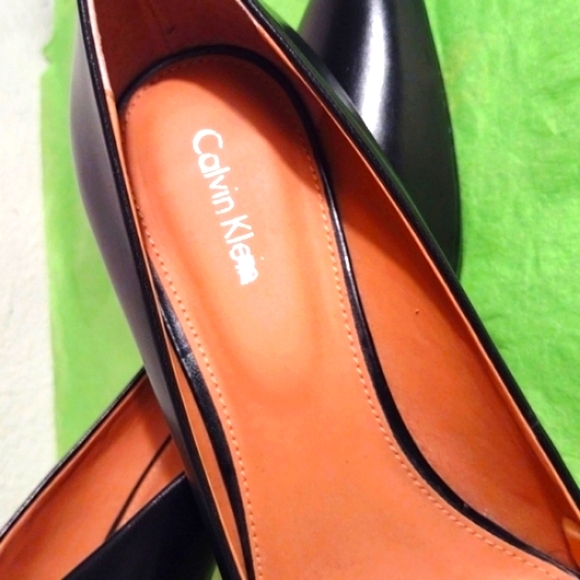 Calvin Klein Signature Stiletto Heels 👠 NWT - Picture 5 of 12